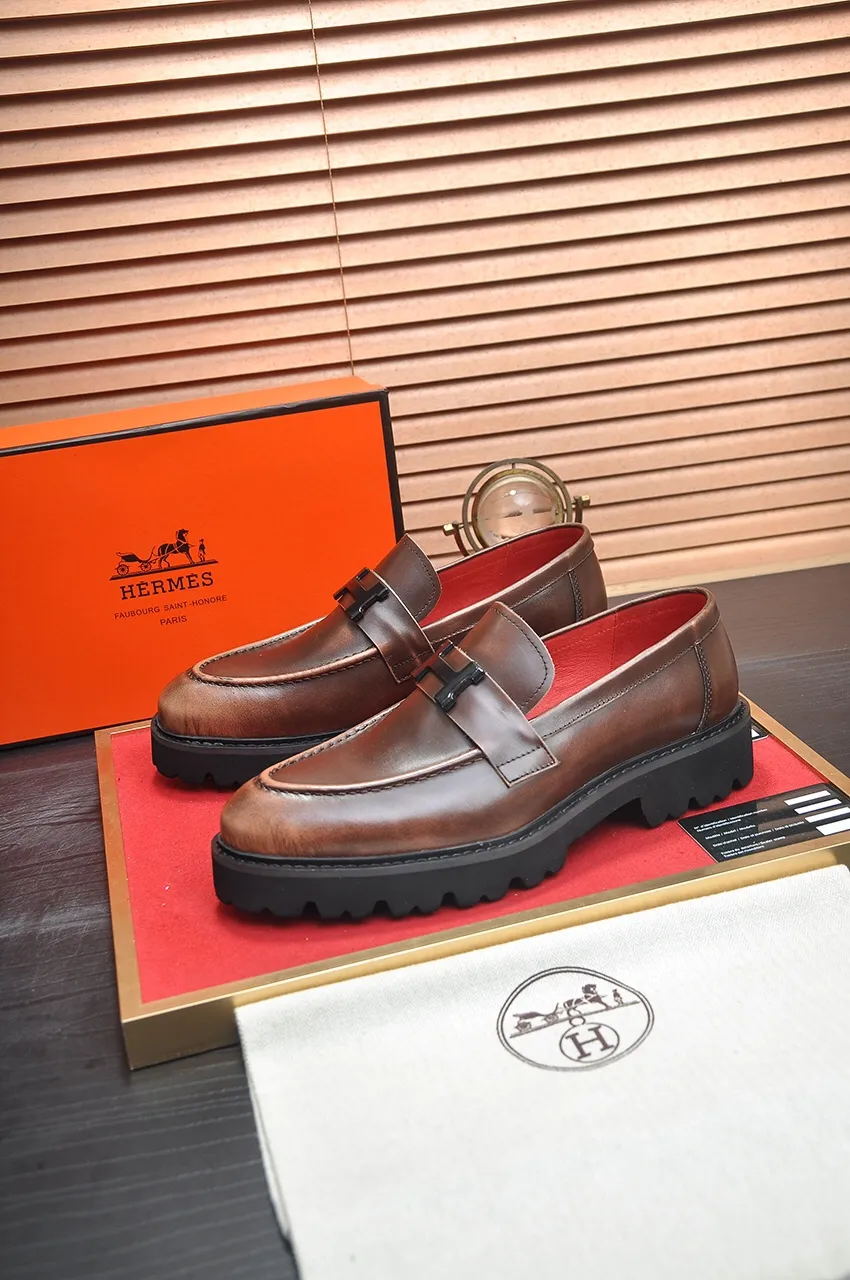 Men's Men's Shoes💰560💶[[HERMES]] (High-end Niuli) New 🍀 HERMES - top version of Ferragamo's classic casual leather shoes! Made of imported original cowhide, the inner top layer is comfortable cowhide lining! Original wear-resistant rubber outsole! High quality products! Code number 38-45 (45 customized)